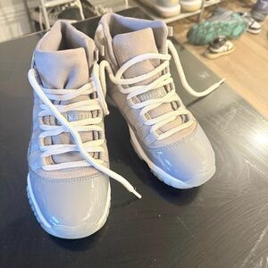 Jordan 11 Cool Greys